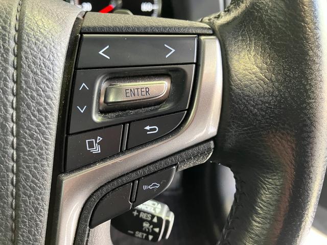 クラウン アスリートG パノラミックビューモニター・純正SDナビ・Bluetoothオーディオ・フルセグ・プリクラッシュセーフティー・レーダークルーズコントロール・コーナーセンサー・ブラインドスポットモニター・18インチAW(14枚目)