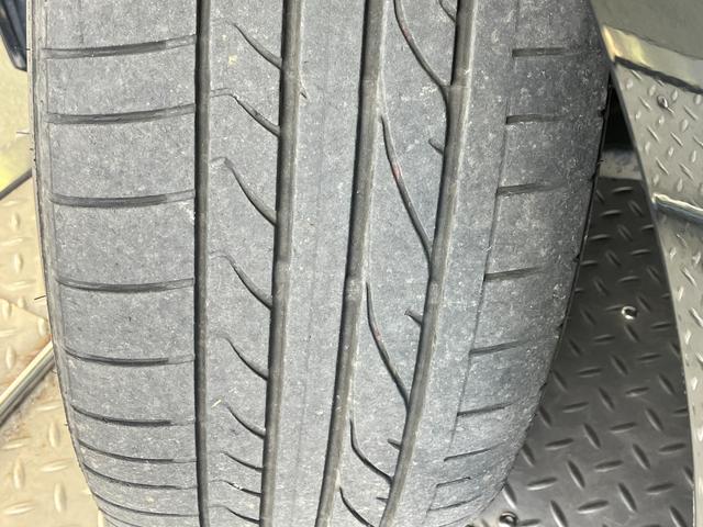 クラウン アスリートG パノラミックビューモニター・純正SDナビ・Bluetoothオーディオ・フルセグ・プリクラッシュセーフティー・レーダークルーズコントロール・コーナーセンサー・ブラインドスポットモニター・18インチAW(21枚目)