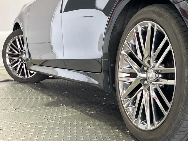 クラウン アスリートG パノラミックビューモニター・純正SDナビ・Bluetoothオーディオ・フルセグ・プリクラッシュセーフティー・レーダークルーズコントロール・コーナーセンサー・ブラインドスポットモニター・18インチAW(37枚目)