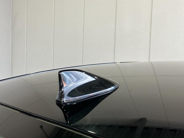 クラウン アスリートG パノラミックビューモニター・純正SDナビ・Bluetoothオーディオ・フルセグ・プリクラッシュセーフティー・レーダークルーズコントロール・コーナーセンサー・ブラインドスポットモニター・18インチAW(46枚目)