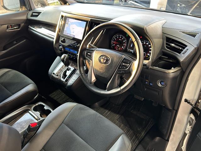 アルファード 2.5S タイプゴールドII 両側パワースライドドア・パワートランク・デジタルインナーミラー・純正ディスプレイオーディオ・Bluetoothオーディオ・フルセグ・ナビ・Bカメラ・フリップダウンモニター・DVDプレーヤー・ドラレコ(71枚目)