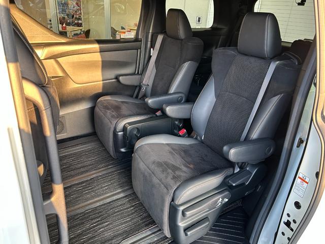 アルファード 2.5S タイプゴールドII 両側パワースライドドア・パワートランク・デジタルインナーミラー・純正ディスプレイオーディオ・Bluetoothオーディオ・フルセグ・ナビ・Bカメラ・フリップダウンモニター・DVDプレーヤー・ドラレコ(77枚目)