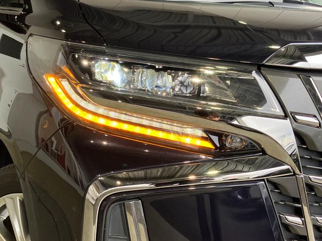 アルファード ２．５Ｓ　タイプゴールド　両側パワースライド・メーカーディスプレイオーディオ・フリップダウンモニター・Ｂｌｕｅｔｏｏｔｈオーディオ・フルセグ・Ｂカメラ・プリクラッシュセーフティー・レーダークルーズコントロール・パワートランク・（36枚目）
