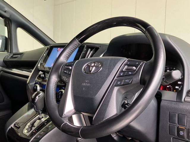 アルファード ２．５Ｓ　タイプゴールド　両側パワースライド・メーカーディスプレイオーディオ・フリップダウンモニター・Ｂｌｕｅｔｏｏｔｈオーディオ・フルセグ・Ｂカメラ・プリクラッシュセーフティー・レーダークルーズコントロール・パワートランク・（58枚目）