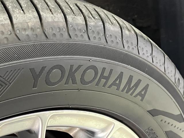 ヴォクシー ハイブリッドＺＳ　煌ＩＩＩ　純正１０インチＳＤナビ・Ｂｌｕｅｔｏｏｔｈオーディオ・フルセグ・Ｂカメラ・両側パワースライドドア・プリクラッシュセーフティー・レーンキープ・クルーズコントロール・２．０ＥＴＣ・ＵＳＢ端子・オートミラー（44枚目）