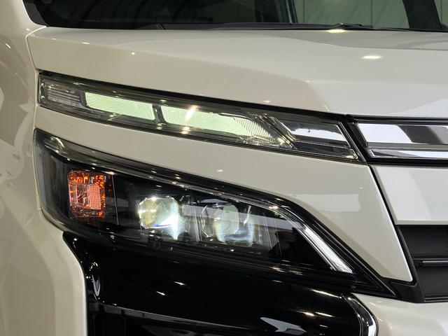 ヴォクシー ハイブリッドＺＳ　煌ＩＩＩ　純正１０インチＳＤナビ・Ｂｌｕｅｔｏｏｔｈオーディオ・フルセグ・Ｂカメラ・両側パワースライドドア・プリクラッシュセーフティー・レーンキープ・クルーズコントロール・２．０ＥＴＣ・ＵＳＢ端子・オートミラー（45枚目）