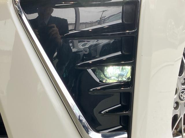 ヴォクシー ハイブリッドＺＳ　煌ＩＩＩ　純正１０インチＳＤナビ・Ｂｌｕｅｔｏｏｔｈオーディオ・フルセグ・Ｂカメラ・両側パワースライドドア・プリクラッシュセーフティー・レーンキープ・クルーズコントロール・２．０ＥＴＣ・ＵＳＢ端子・オートミラー（48枚目）