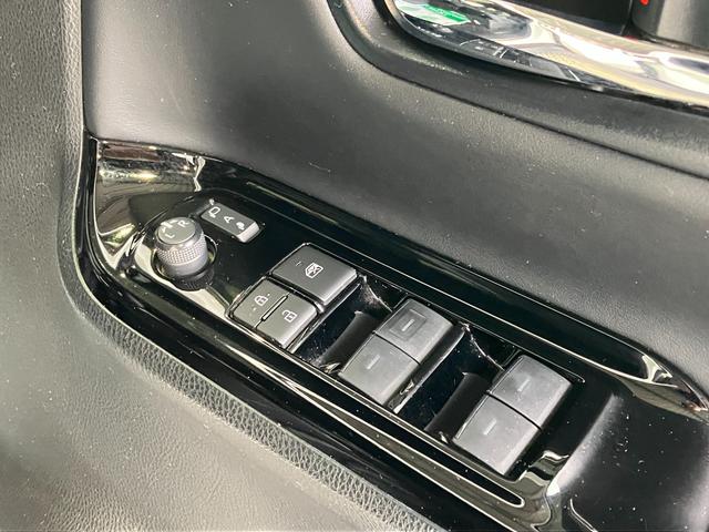 ヴォクシー ハイブリッドＺＳ　煌ＩＩＩ　純正１０インチＳＤナビ・Ｂｌｕｅｔｏｏｔｈオーディオ・フルセグ・Ｂカメラ・両側パワースライドドア・プリクラッシュセーフティー・レーンキープ・クルーズコントロール・２．０ＥＴＣ・ＵＳＢ端子・オートミラー（64枚目）