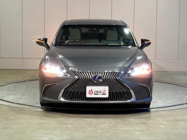 ＥＳ ＥＳ３００ｈ　バージョンＬ　マークレビンソン・純正ＳＤナビ・フルセグ・Ｂｌｕｅｔｏｏｔｈオーディオ・パノラミックビューモニター・デジタルインナーミラー・パワートランク・ドラレコ・サンルーフ・ベージュ本革シート・エアーシート・（29枚目）