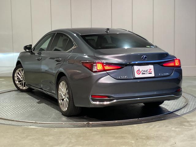 ＥＳ ＥＳ３００ｈ　バージョンＬ　マークレビンソン・純正ＳＤナビ・フルセグ・Ｂｌｕｅｔｏｏｔｈオーディオ・パノラミックビューモニター・デジタルインナーミラー・パワートランク・ドラレコ・サンルーフ・ベージュ本革シート・エアーシート・（33枚目）