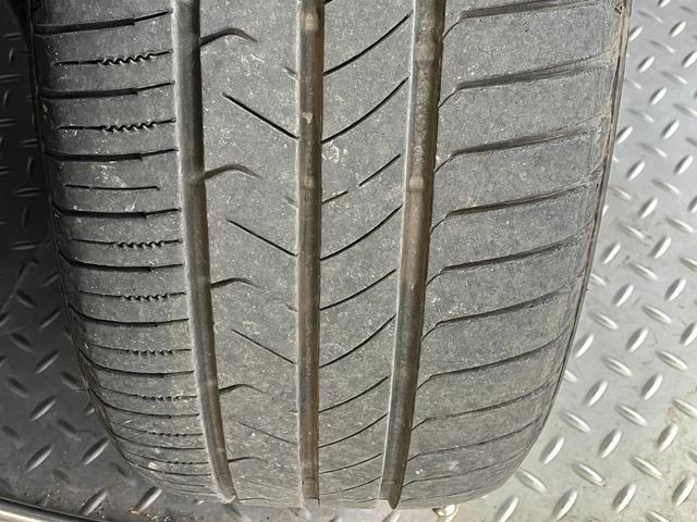 アルファード ２．５Ｓ　タイプゴールドＩＩ　Ｗサンルーフ・両側パワースライドドア・プリクラッシュセーフティー・レーダークルーズコントロール・レーンキープ・純正ディスプレイオーディオ・Ｂｌｕｅｔｏｏｔｈオーディオ・フルセグ・Ｂカメラ・ドラレコＦＲ（38枚目）