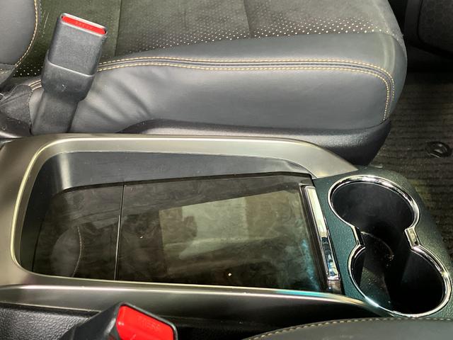 アルファード ２．５Ｓ　タイプゴールドＩＩ　Ｗサンルーフ・両側パワースライドドア・プリクラッシュセーフティー・レーダークルーズコントロール・レーンキープ・純正ディスプレイオーディオ・Ｂｌｕｅｔｏｏｔｈオーディオ・フルセグ・Ｂカメラ・ドラレコＦＲ（62枚目）