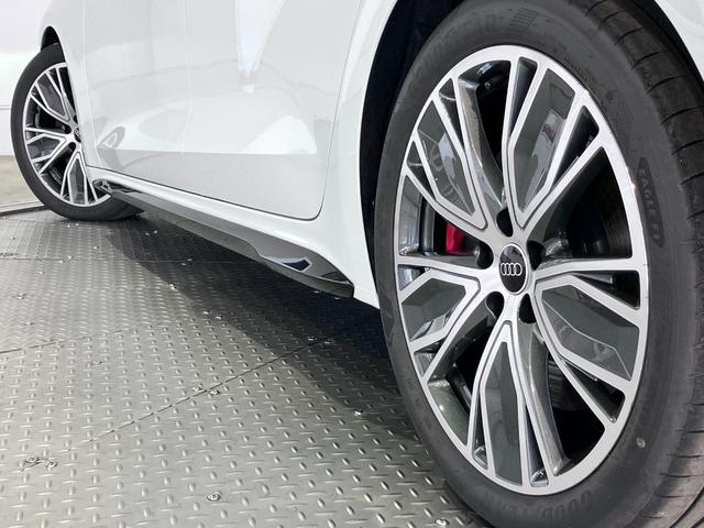 Ｓ５アバント ベースグレード　ライティング　パッケージ・ラグジュアリーパッケージ　Ｓ　ファインナッパレザー・ダーク　Ａｕｄｉ　ｒｉｎｇｓ　＆　ブラックスタイリングパッケージ・ファインナッパレザー・カラードブレーキキャリパー　レッド（42枚目）