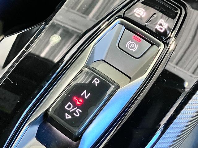 Ｓ５アバント ベースグレード　ライティング　パッケージ・ラグジュアリーパッケージ　Ｓ　ファインナッパレザー・ダーク　Ａｕｄｉ　ｒｉｎｇｓ　＆　ブラックスタイリングパッケージ・ファインナッパレザー・カラードブレーキキャリパー　レッド（64枚目）