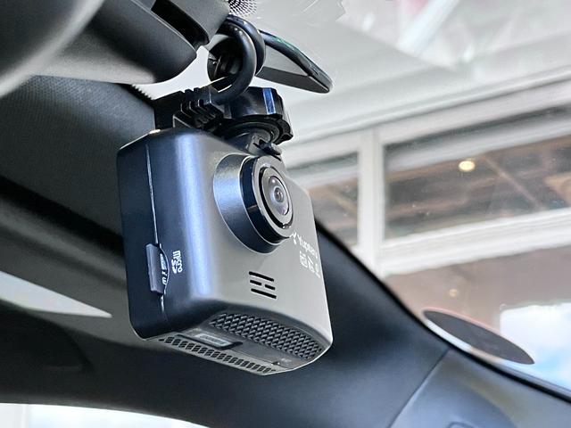 Ｓ５アバント ベースグレード　ライティング　パッケージ・ラグジュアリーパッケージ　Ｓ　ファインナッパレザー・ダーク　Ａｕｄｉ　ｒｉｎｇｓ　＆　ブラックスタイリングパッケージ・ファインナッパレザー・カラードブレーキキャリパー　レッド（68枚目）