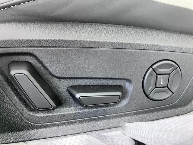 Ｓ５アバント ベースグレード　ライティング　パッケージ・ラグジュアリーパッケージ　Ｓ　ファインナッパレザー・ダーク　Ａｕｄｉ　ｒｉｎｇｓ　＆　ブラックスタイリングパッケージ・ファインナッパレザー・カラードブレーキキャリパー　レッド（72枚目）