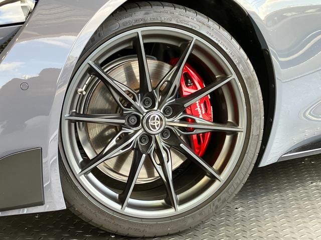 スープラ ＲＺ　６ＭＴ・直列６気筒ツインターボ・ＢＤ０６型・ＳＡＲＤマフラー・ワンオーナー・タン革シート・シートヒーター・ヘットアップディスプレイ・ドラレコ・ブラインドスポットモニター・ＪＢＬプレミアムサウンド・（4枚目）