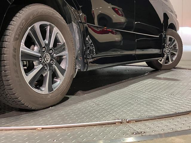 ヴォクシー ＺＳ　煌ＩＩ　アルパイン１１インチＳＤナビ・Ｂｌｕｅｔｏｏｔｈオーディオ・フルセグ・Ｂカメラ・フリップダウンモニター・ドラレコ前後・プリクラッシュセーフティー・クルーズコントロール・コーナーセンサー・ＵＳＢ端子・（44枚目）