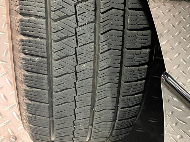 ヴォクシー ＺＳ　煌ＩＩ　アルパイン１１インチＳＤナビ・Ｂｌｕｅｔｏｏｔｈオーディオ・フルセグ・Ｂカメラ・フリップダウンモニター・ドラレコ前後・プリクラッシュセーフティー・クルーズコントロール・コーナーセンサー・ＵＳＢ端子・（47枚目）