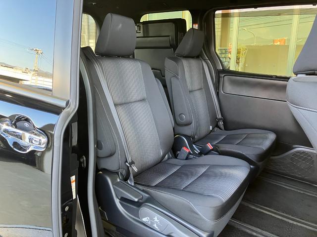 ヴォクシー ＺＳ　煌ＩＩ　アルパイン１１インチＳＤナビ・Ｂｌｕｅｔｏｏｔｈオーディオ・フルセグ・Ｂカメラ・フリップダウンモニター・ドラレコ前後・プリクラッシュセーフティー・クルーズコントロール・コーナーセンサー・ＵＳＢ端子・（66枚目）