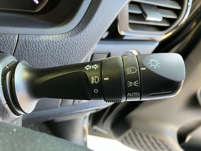 ヴォクシー ＺＳ　煌ＩＩ　両側パワースライドドア・純正９インチＳＤナビ・Ｂｌｕｅｔｏｏｔｈオーディオ・フルセグ・Ｂカメラ・ＨＤＭＩ端子・ＥＴＣ・プリクラッシュセーフティー・レーンキープ・ＬＥＤオートライト・ドラレコ・ＭＴモード（58枚目）