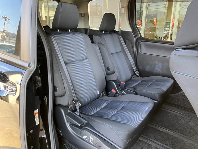 ヴォクシー ＺＳ　煌ＩＩ　両側パワースライドドア・純正９インチＳＤナビ・Ｂｌｕｅｔｏｏｔｈオーディオ・フルセグ・Ｂカメラ・ＨＤＭＩ端子・ＥＴＣ・プリクラッシュセーフティー・レーンキープ・ＬＥＤオートライト・ドラレコ・ＭＴモード（68枚目）