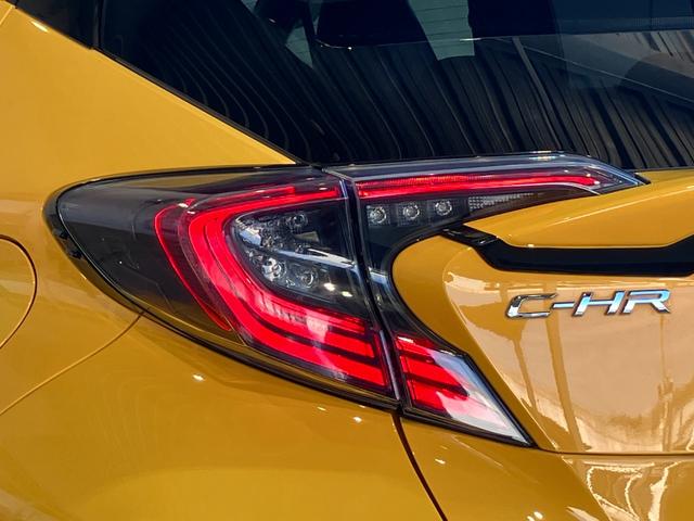 C-HR G モデリスタエアロFSR・純正9インチSDナビ・フルセグ・Bluetoothオーディオ・Bカメラ・シートヒーター・プリクラッシュセーフティー・レーダークルーズコントロール・ブラインドスポットモニター・(38枚目)