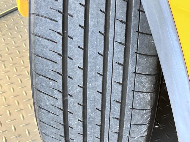 C-HR G モデリスタエアロFSR・純正9インチSDナビ・フルセグ・Bluetoothオーディオ・Bカメラ・シートヒーター・プリクラッシュセーフティー・レーダークルーズコントロール・ブラインドスポットモニター・(43枚目)