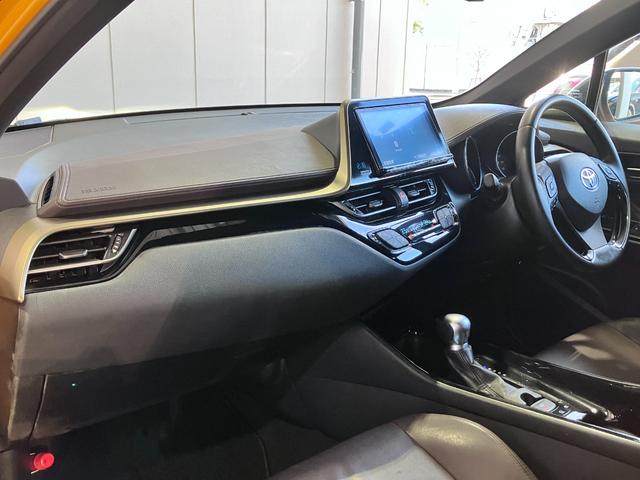 C-HR G モデリスタエアロFSR・純正9インチSDナビ・フルセグ・Bluetoothオーディオ・Bカメラ・シートヒーター・プリクラッシュセーフティー・レーダークルーズコントロール・ブラインドスポットモニター・(60枚目)