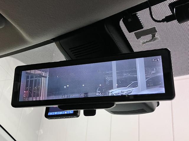 シエンタ ハイブリッドＧ　クエロ　パノラミックビューモニター・純正９インチＳＤナビ・Ｂｌｕｅｔｏｏｔｈオーディオ・フルセグ・純正フリップダウンモニター・デジタルインナーミラー・両側パワースライドドア・１５００Ｗ　ＡＣ・ＨＤＭＩ端子・（11枚目）