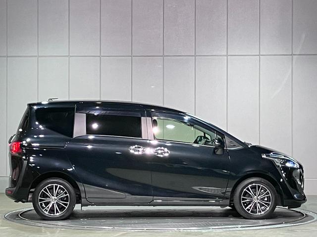 シエンタ ハイブリッドＧ　クエロ　パノラミックビューモニター・純正９インチＳＤナビ・Ｂｌｕｅｔｏｏｔｈオーディオ・フルセグ・純正フリップダウンモニター・デジタルインナーミラー・両側パワースライドドア・１５００Ｗ　ＡＣ・ＨＤＭＩ端子・（29枚目）