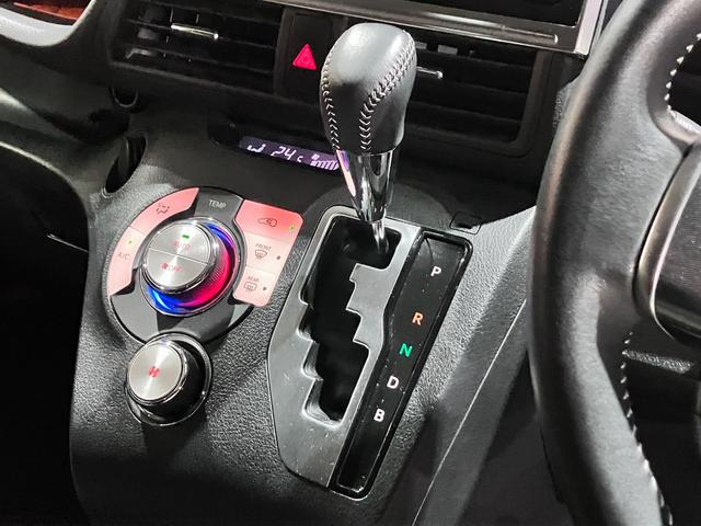 シエンタ ハイブリッドＧ　クエロ　パノラミックビューモニター・純正９インチＳＤナビ・Ｂｌｕｅｔｏｏｔｈオーディオ・フルセグ・純正フリップダウンモニター・デジタルインナーミラー・両側パワースライドドア・１５００Ｗ　ＡＣ・ＨＤＭＩ端子・（57枚目）