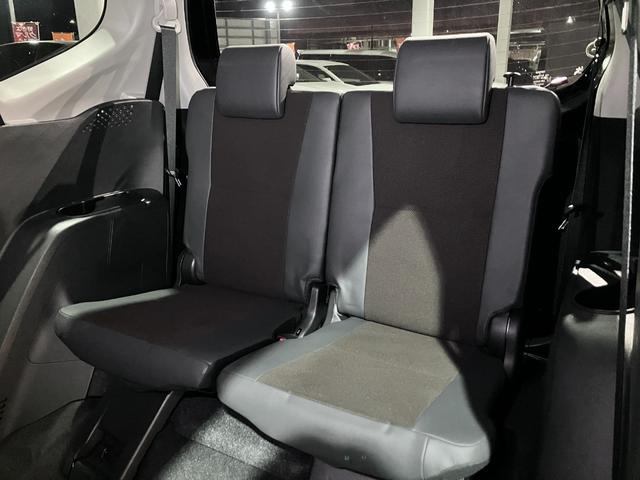 シエンタ ハイブリッドＧ　クエロ　パノラミックビューモニター・純正９インチＳＤナビ・Ｂｌｕｅｔｏｏｔｈオーディオ・フルセグ・純正フリップダウンモニター・デジタルインナーミラー・両側パワースライドドア・１５００Ｗ　ＡＣ・ＨＤＭＩ端子・（68枚目）