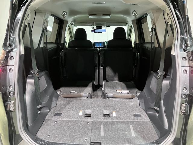 シエンタ ハイブリッドＧ　クエロ　パノラミックビューモニター・純正９インチＳＤナビ・Ｂｌｕｅｔｏｏｔｈオーディオ・フルセグ・純正フリップダウンモニター・デジタルインナーミラー・両側パワースライドドア・１５００Ｗ　ＡＣ・ＨＤＭＩ端子・（71枚目）