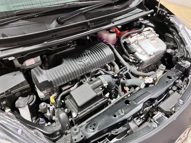 シエンタ ハイブリッドＧ　クエロ　パノラミックビューモニター・純正９インチＳＤナビ・Ｂｌｕｅｔｏｏｔｈオーディオ・フルセグ・純正フリップダウンモニター・デジタルインナーミラー・両側パワースライドドア・１５００Ｗ　ＡＣ・ＨＤＭＩ端子・（73枚目）