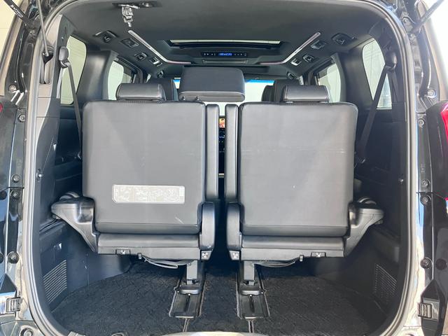 アルファード ２．５Ｓ　タイプゴールド　Ｗサンルーフ・純正フリップダウンモニター・ディスプレイオーディオ・Ｂｌｕｅｔｏｏｔｈオーディオ・フルセグ・ナビ・Ｂカメラ・ＤＶＤプレーヤー・両側パワースライドドア・パワートランク・２．０ＥＴＣ・ＵＳＢ（19枚目）