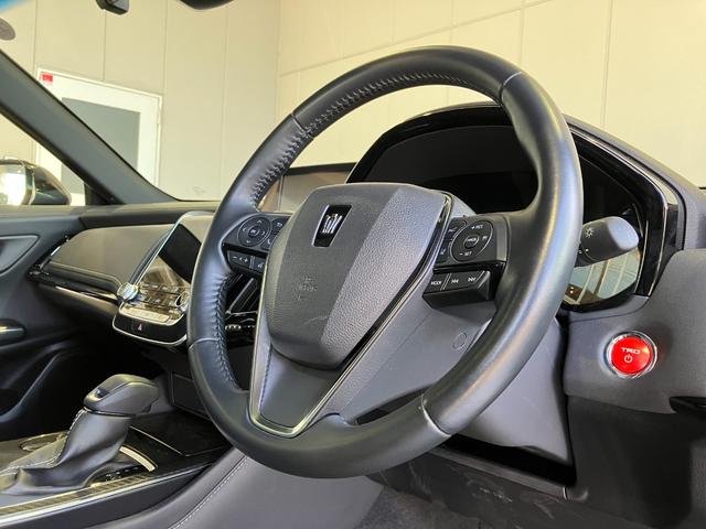 クラウンハイブリッド ＲＳアドバンス　サンルーフ・デジタルインナーミラー・黒本革シート・エアーシート・シートヒーター・パノラミックビューモニター・純正ＳＤナビ・Ｂｌｕｅｔｏｏｔｈオーディオ・フルセグ・純正エアロＦＲ・１５００Ｗ　ＡＣ・（69枚目）