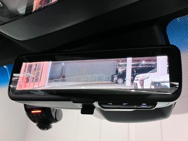 クラウンハイブリッド ＲＳアドバンス　サンルーフ・黒本革シート・エアーシート・シートヒーター・デジタルインナーミラー・パノラミックビューモニター・純正ＳＤナビ・Ｂｌｕｅｔｏｏｔｈオーディオ・フルセグ・パーキングアシスト・Ｂｌｕ－ｒａｙ再生（12枚目）