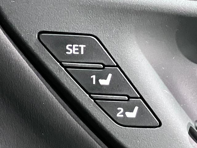 クラウンハイブリッド ＲＳアドバンス　サンルーフ・黒本革シート・エアーシート・シートヒーター・デジタルインナーミラー・パノラミックビューモニター・純正ＳＤナビ・Ｂｌｕｅｔｏｏｔｈオーディオ・フルセグ・パーキングアシスト・Ｂｌｕ－ｒａｙ再生（68枚目）