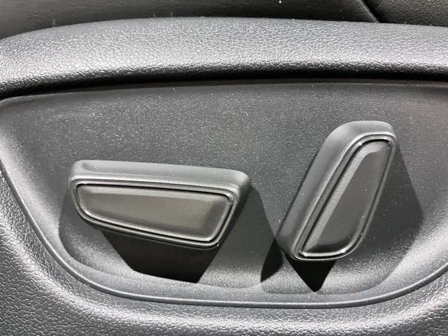 クラウンハイブリッド ＲＳアドバンス　サンルーフ・黒本革シート・エアーシート・シートヒーター・デジタルインナーミラー・パノラミックビューモニター・純正ＳＤナビ・Ｂｌｕｅｔｏｏｔｈオーディオ・フルセグ・パーキングアシスト・Ｂｌｕ－ｒａｙ再生（75枚目）