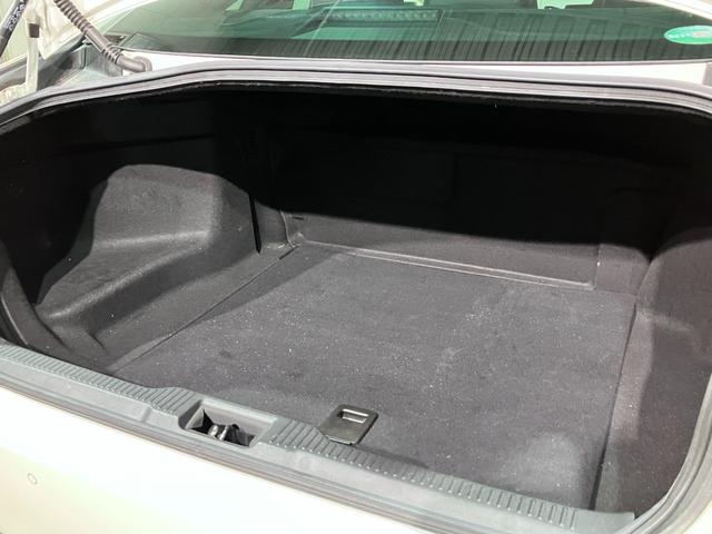 クラウンハイブリッド ＲＳアドバンス　サンルーフ・黒本革シート・エアーシート・シートヒーター・デジタルインナーミラー・パノラミックビューモニター・純正ＳＤナビ・Ｂｌｕｅｔｏｏｔｈオーディオ・フルセグ・パーキングアシスト・Ｂｌｕ－ｒａｙ再生（78枚目）