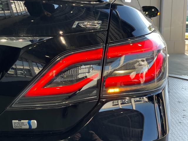 クラウンハイブリッド RS パノラミックビューモニター・純正SDナビ・Bluetoothオーディオ・フルセグ・ドラレコ・プリクラッシュセーフティー・レーダークルーズコントロール・レーンキープ・ブラインドスポットモニター・ETC・(41枚目)