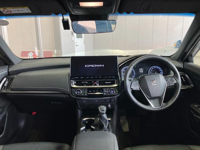 クラウンハイブリッド RS パノラミックビューモニター・純正SDナビ・Bluetoothオーディオ・フルセグ・ドラレコ・プリクラッシュセーフティー・レーダークルーズコントロール・レーンキープ・ブラインドスポットモニター・ETC・(50枚目)