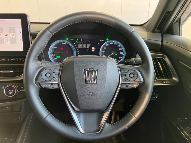 クラウンハイブリッド RS パノラミックビューモニター・純正SDナビ・Bluetoothオーディオ・フルセグ・ドラレコ・プリクラッシュセーフティー・レーダークルーズコントロール・レーンキープ・ブラインドスポットモニター・ETC・(60枚目)