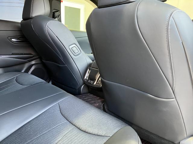 クラウンハイブリッド RS パノラミックビューモニター・純正SDナビ・Bluetoothオーディオ・フルセグ・ドラレコ・プリクラッシュセーフティー・レーダークルーズコントロール・レーンキープ・ブラインドスポットモニター・ETC・(69枚目)