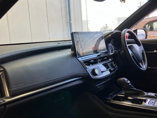 クラウンハイブリッド RS パノラミックビューモニター・純正SDナビ・Bluetoothオーディオ・フルセグ・ドラレコ・プリクラッシュセーフティー・レーダークルーズコントロール・レーンキープ・ブラインドスポットモニター・ETC・(72枚目)