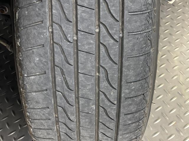 クラウンハイブリッド ロイヤルサルーン プリクラッシュセーフティー・レーダークルーズコントロール・コーナーセンサー・パワーシート・シートヒーター・オートディスチャージライト・純正HDDナビ・Bluetoothオーディオ・フルセグ・Bカメラ・(21枚目)