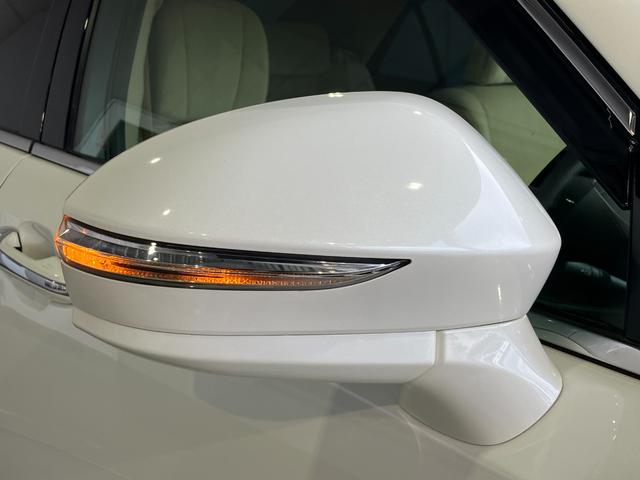 クラウンハイブリッド ロイヤルサルーン プリクラッシュセーフティー・レーダークルーズコントロール・コーナーセンサー・パワーシート・シートヒーター・オートディスチャージライト・純正HDDナビ・Bluetoothオーディオ・フルセグ・Bカメラ・(36枚目)