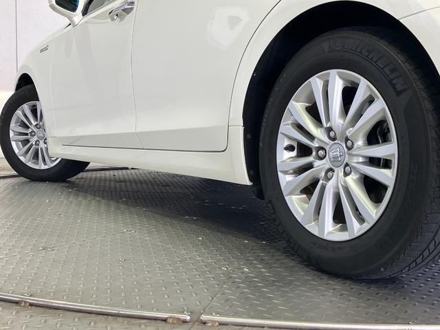 クラウンハイブリッド ロイヤルサルーン プリクラッシュセーフティー・レーダークルーズコントロール・コーナーセンサー・パワーシート・シートヒーター・オートディスチャージライト・純正HDDナビ・Bluetoothオーディオ・フルセグ・Bカメラ・(46枚目)