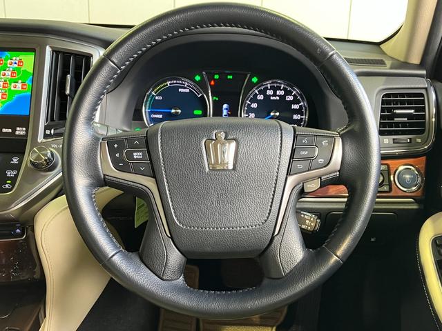 クラウンハイブリッド ロイヤルサルーン プリクラッシュセーフティー・レーダークルーズコントロール・コーナーセンサー・パワーシート・シートヒーター・オートディスチャージライト・純正HDDナビ・Bluetoothオーディオ・フルセグ・Bカメラ・(61枚目)